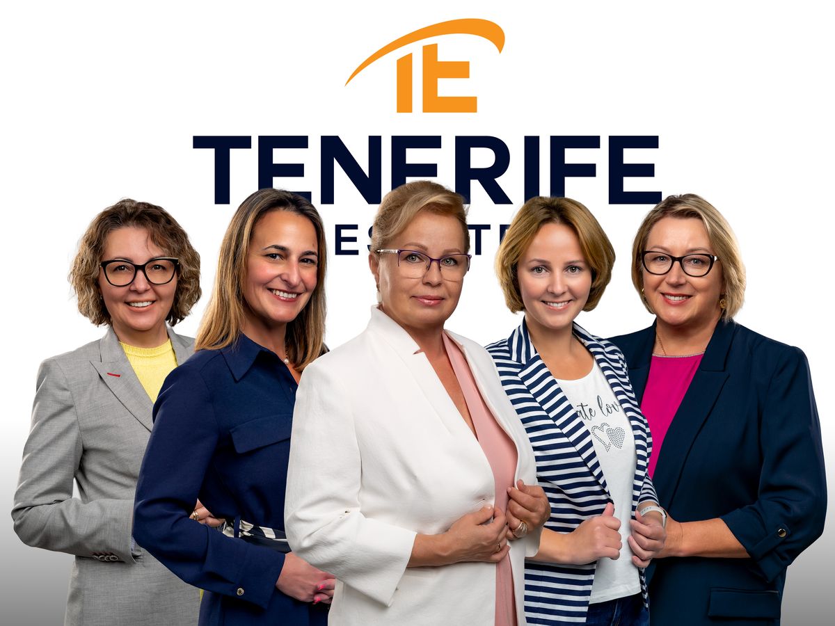 Tenerife-Estate-Team-All_3_.jpg